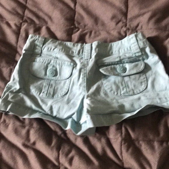 Shorts - Picture 2 of 3